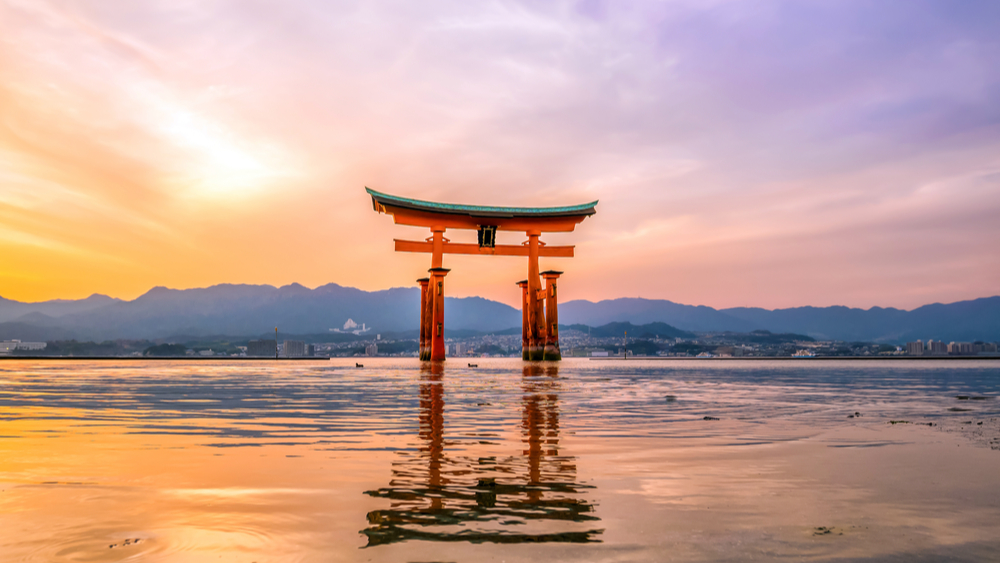 Richard Hogg joins CasinoBeats to talk about Japan's current landscape for online gambling in the country and localisation within the market.